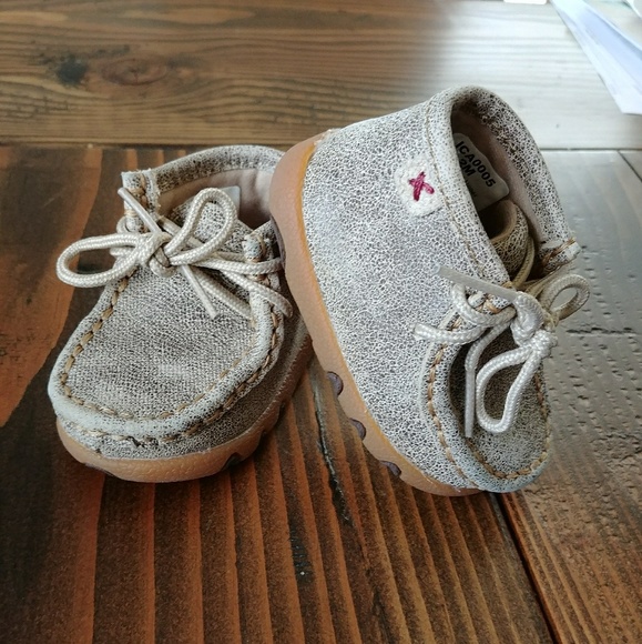 twisted x infant mocs